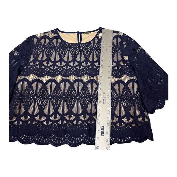 {tl} The Letter Top Women’s L Blue Crop Lace Mesh Abstract Romantic Short Sleeve - Picture 3 of 14